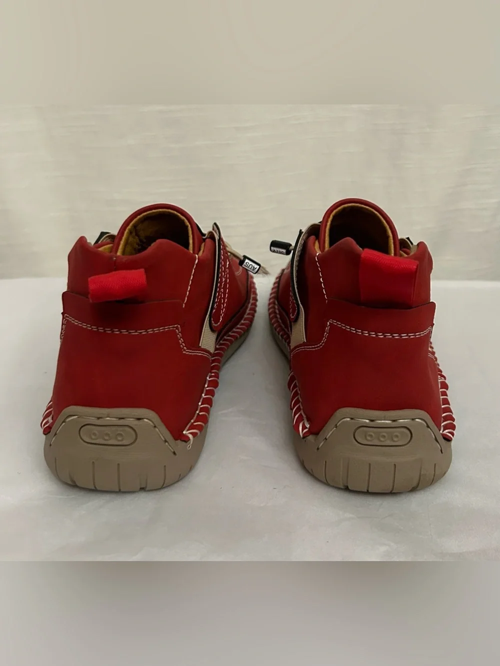 NWOT Retro Anti Slip‎ Workwear Women's Casual Red Leather Sport Sneakers